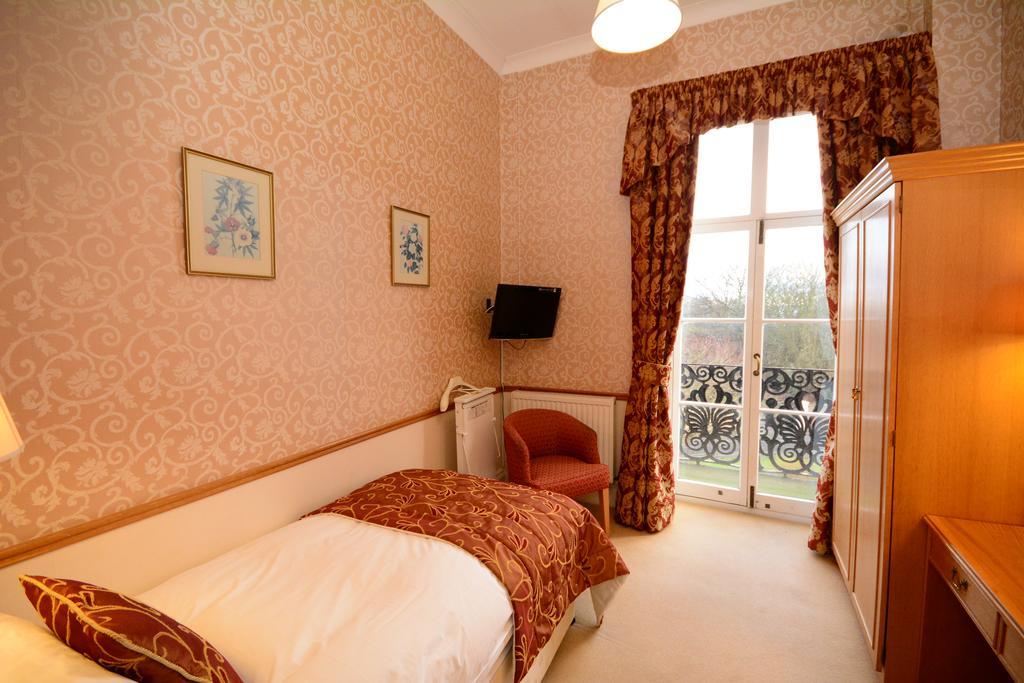 The Crescent Hotel Скарборо Екстер'єр фото